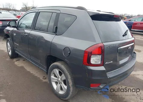 2016 Jeep Compass Latitude из США, поврежденный, VIN 1C4NJDEB2GD573019